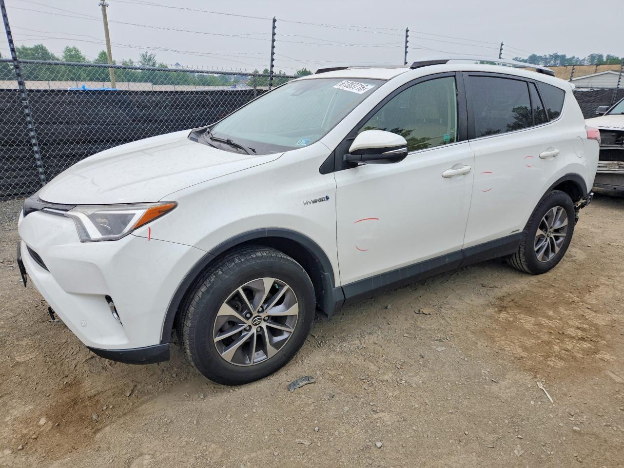 JTMRJREV9GD017590 · 2016 TOYOTA RAV4 HV