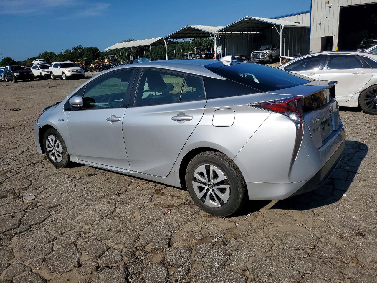 JTDKARFU0G3027566 · 2016 TOYOTA PRIUS · 2/12