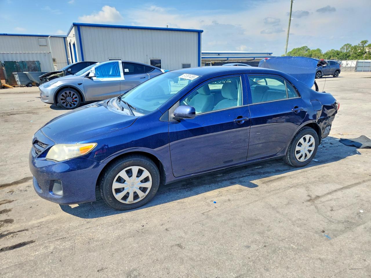 5YFBU4EE0DP173733 · 2013 TOYOTA COROLLA