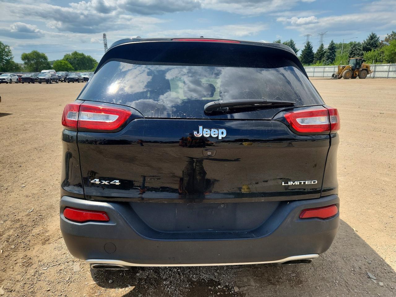 1C4PJMDS2HW569634 · 2017 JEEP CHEROKEE · 6/12