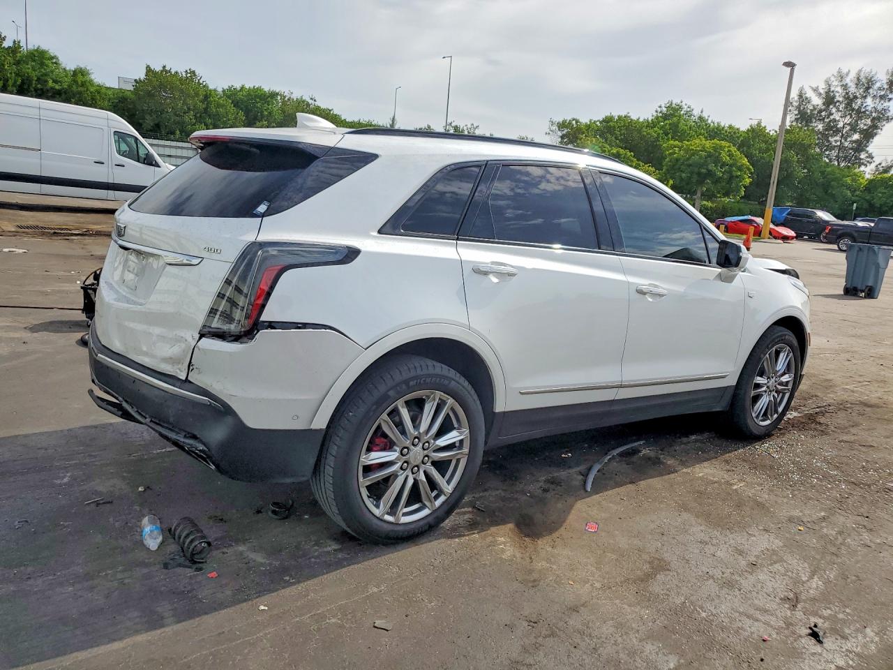1GYKNGRS6RZ729856 · 2024 CADILLAC XT5 · 3/13