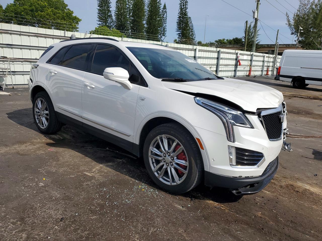 1GYKNGRS6RZ729856 · 2024 CADILLAC XT5 · 4/13