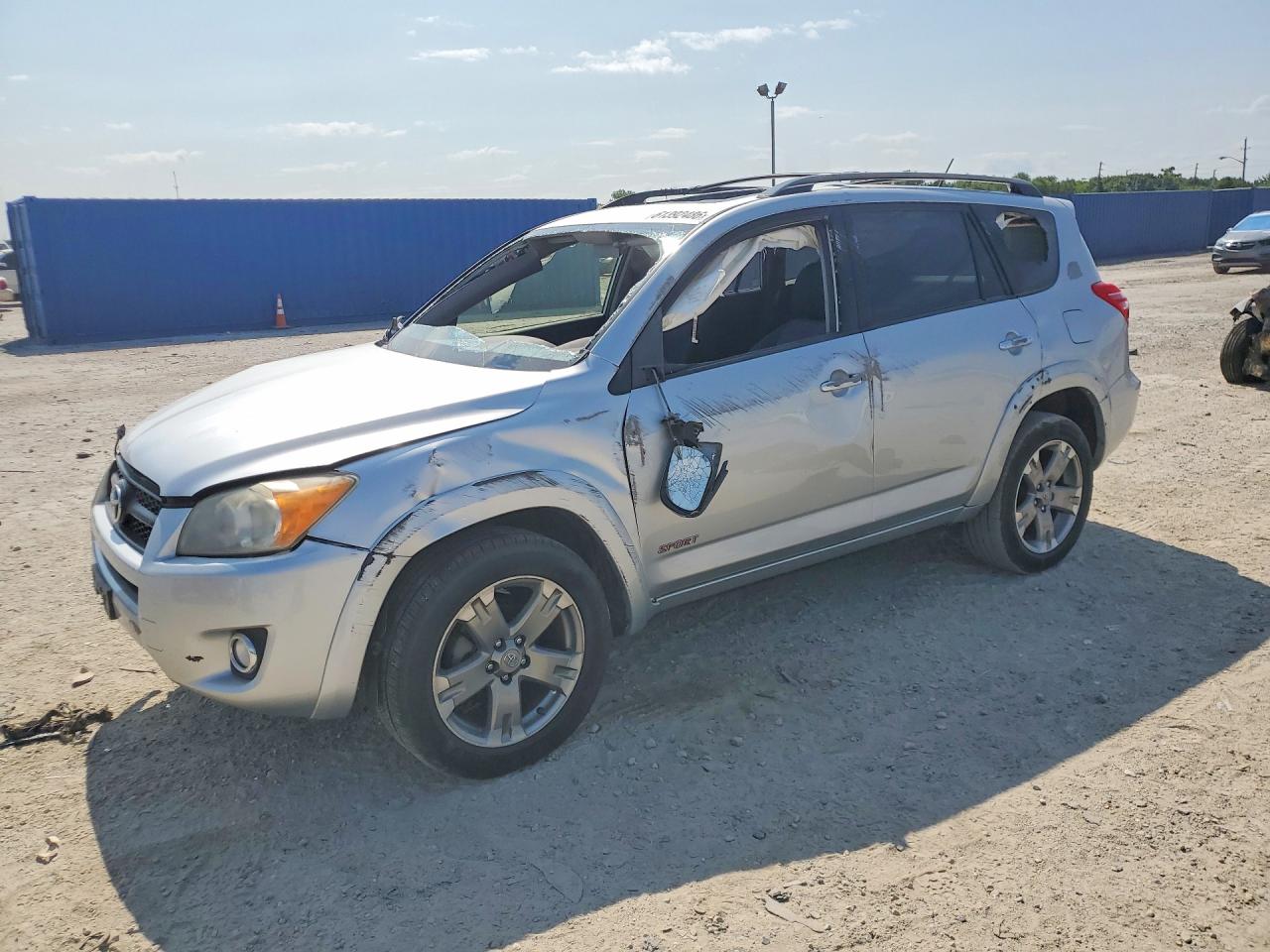 JTMRF4DV9C5055427 · 2012 TOYOTA RAV4