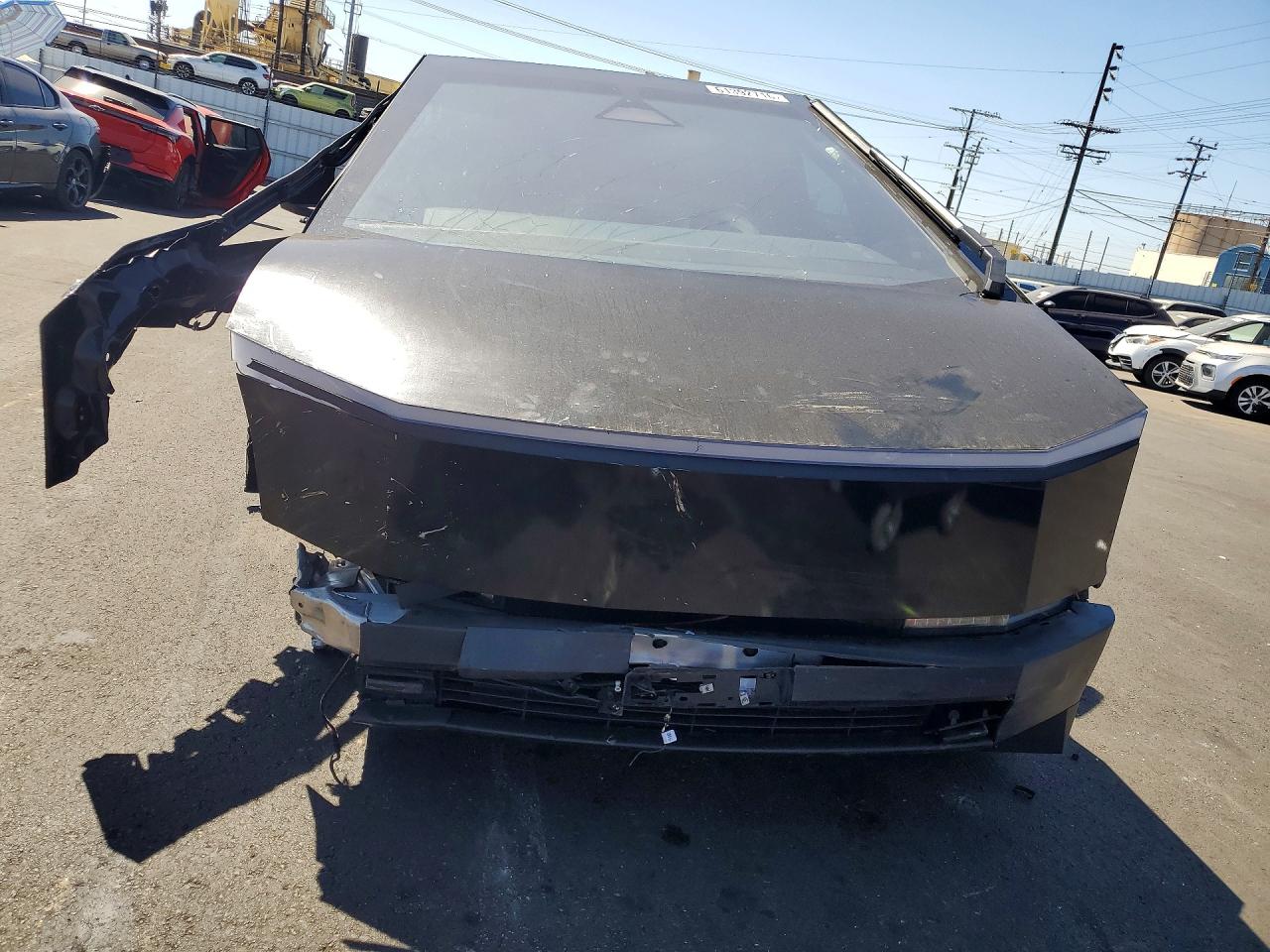 7G2CEHED4RA039725 · 2024 TESLA CYBERTRUCK · 5/13