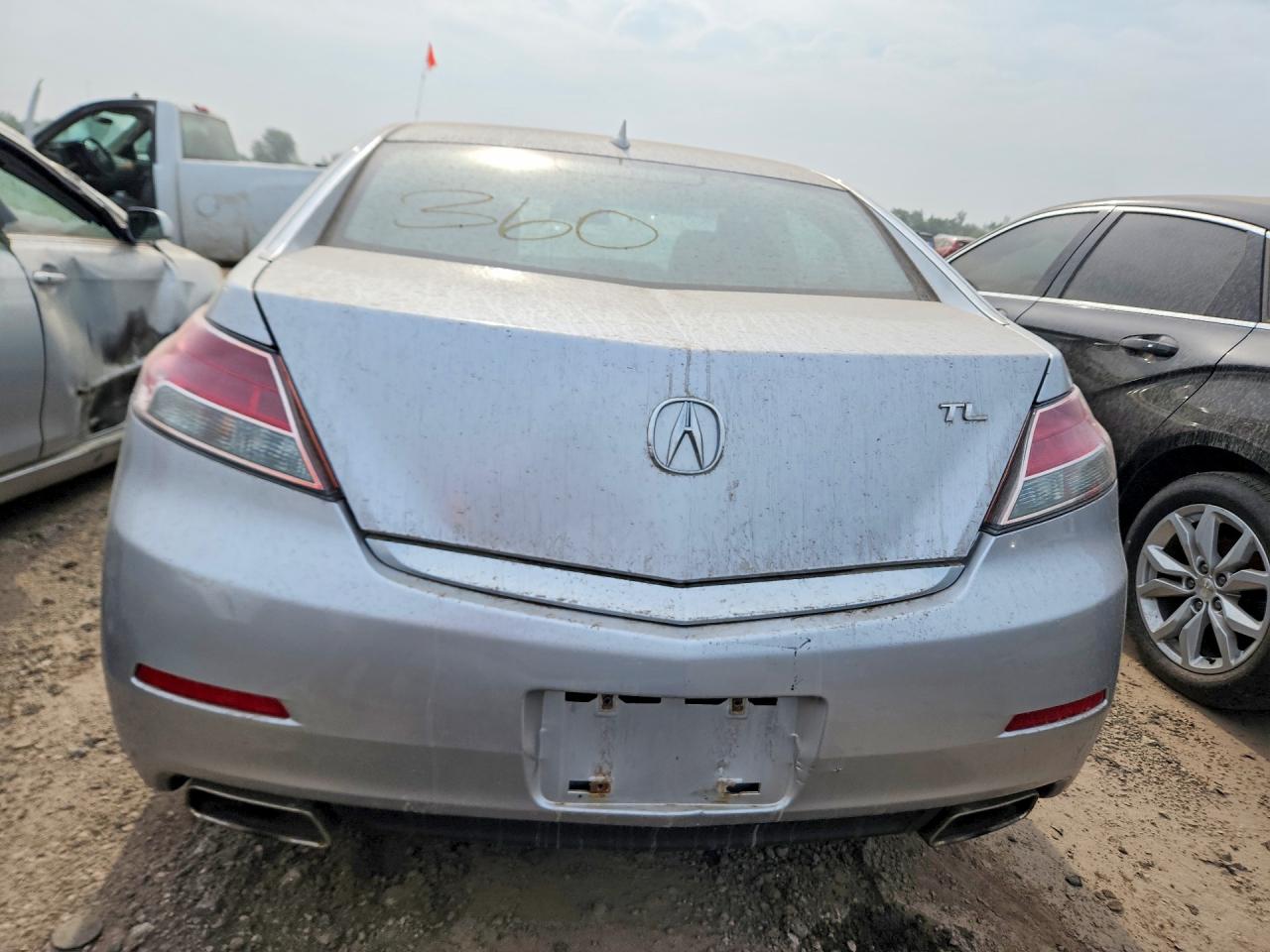19UUA8F23DA009685 · 2013 ACURA TL · 6/12