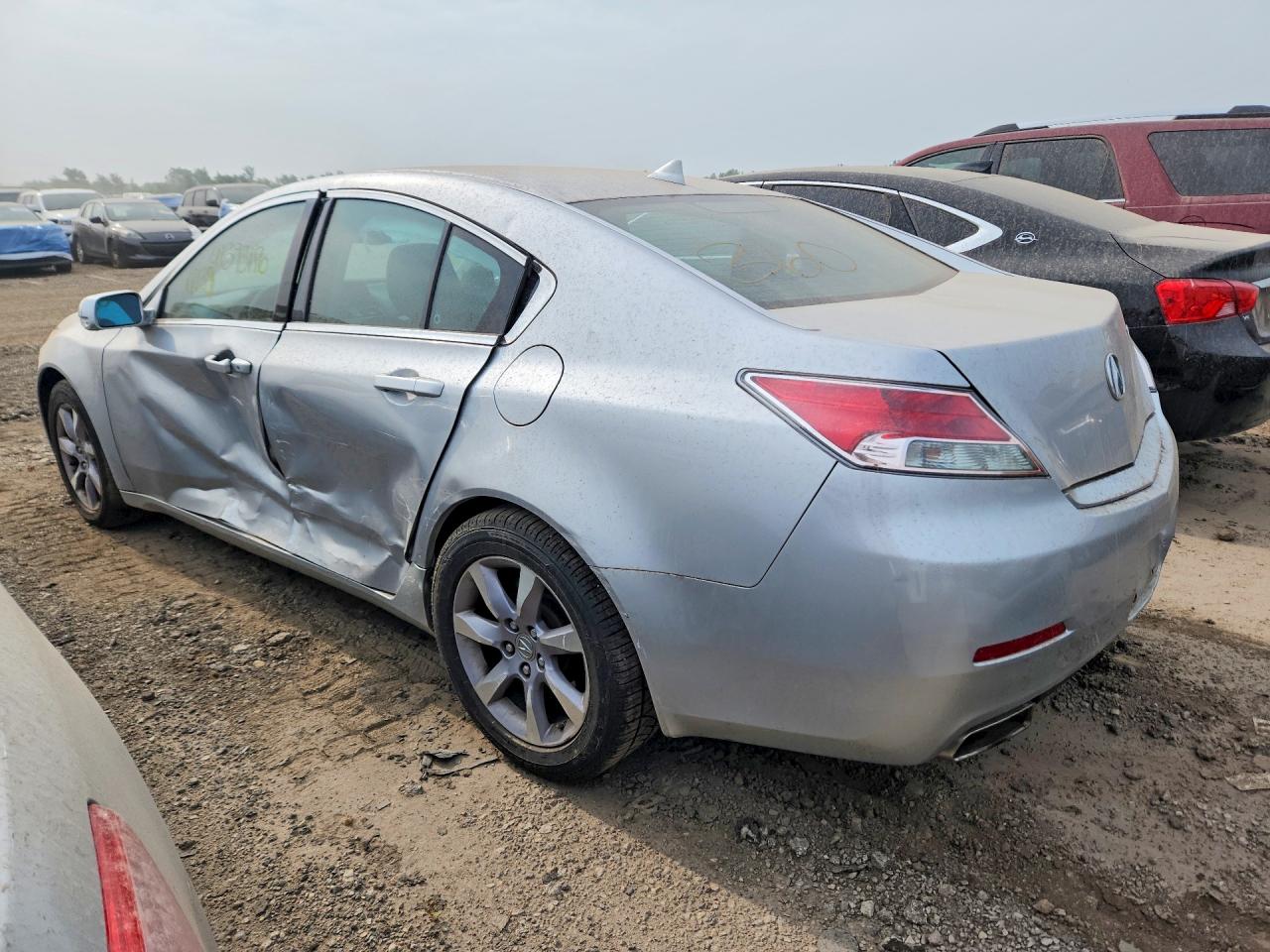19UUA8F23DA009685 · 2013 ACURA TL · 2/12