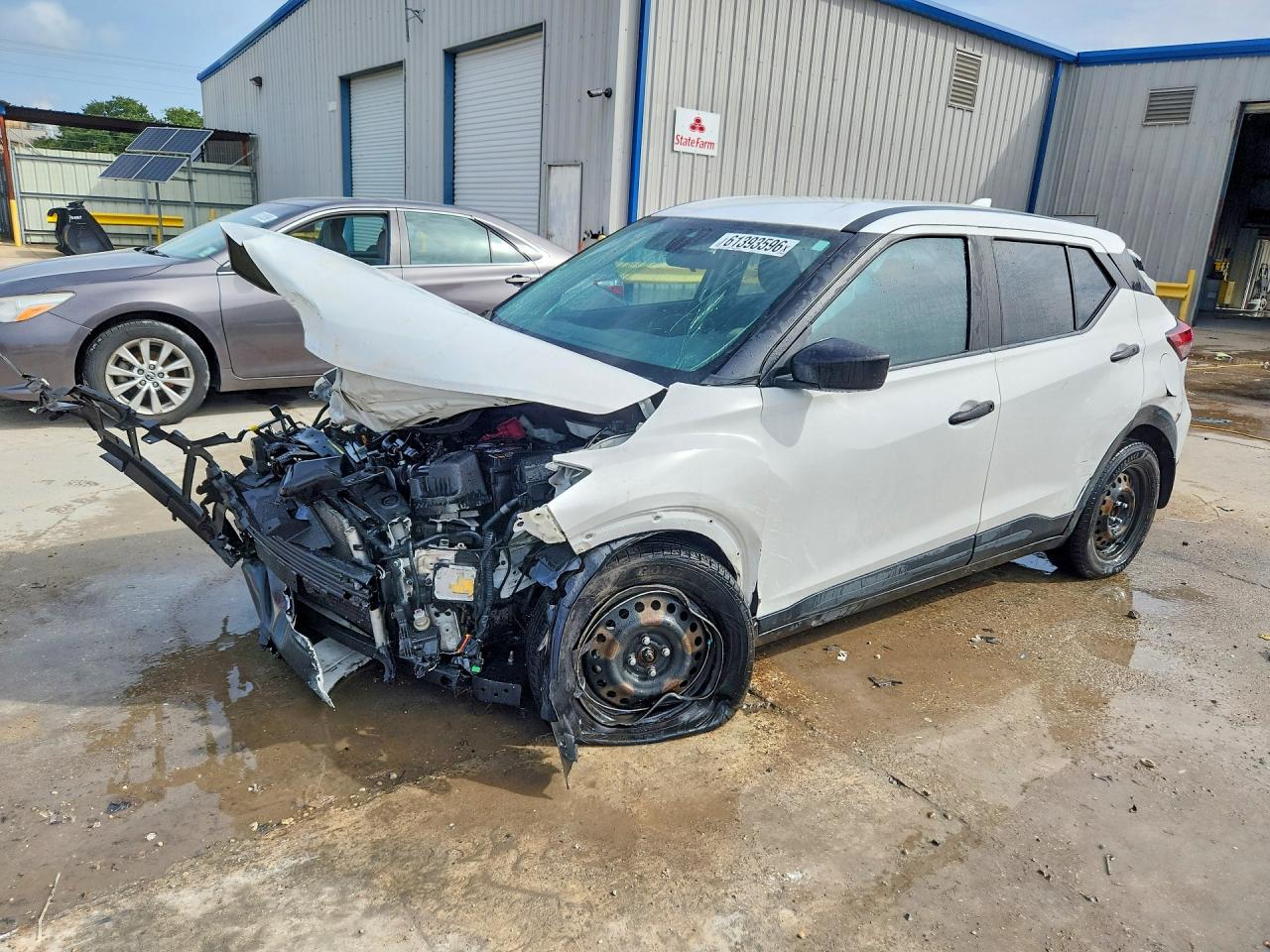 3N1CP5BV6ML527955 · 2021 NISSAN KICKS