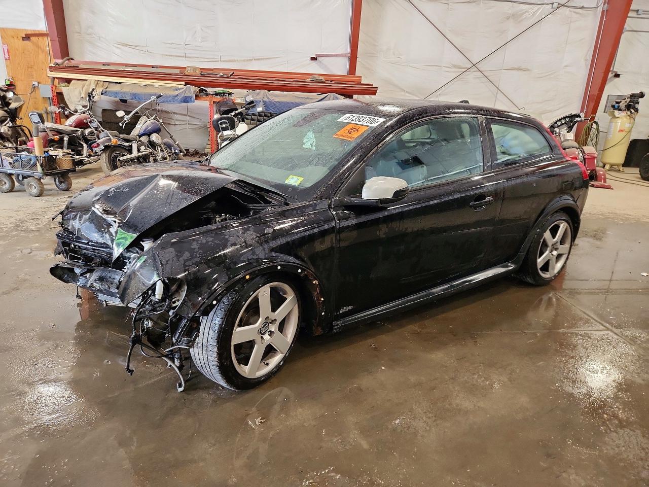 YV1672MK5A2173722 · 2010 VOLVO C30