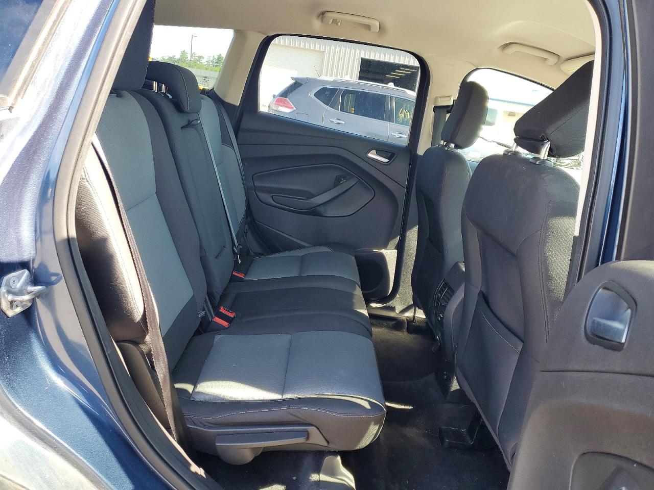 1FMCU9GD0JUB33183 · 2018 FORD ESCAPE · 10/12