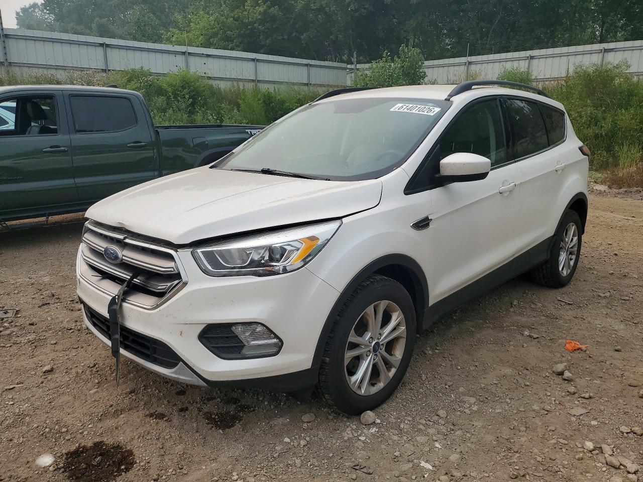 1FMCU0GD9HUE92215 · 2017 FORD ESCAPE
