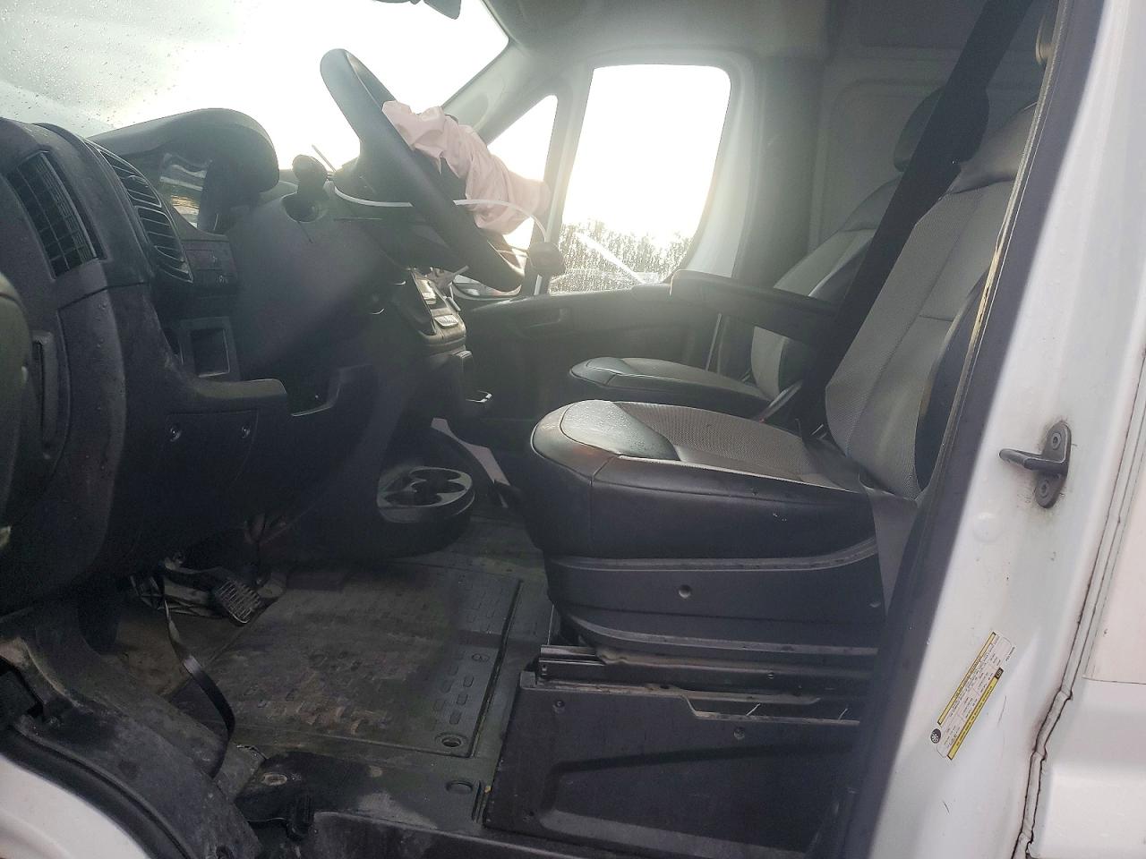 3C6LRVCG2PE519505 · 2023 RAM PROMASTER 2500 · 7/13