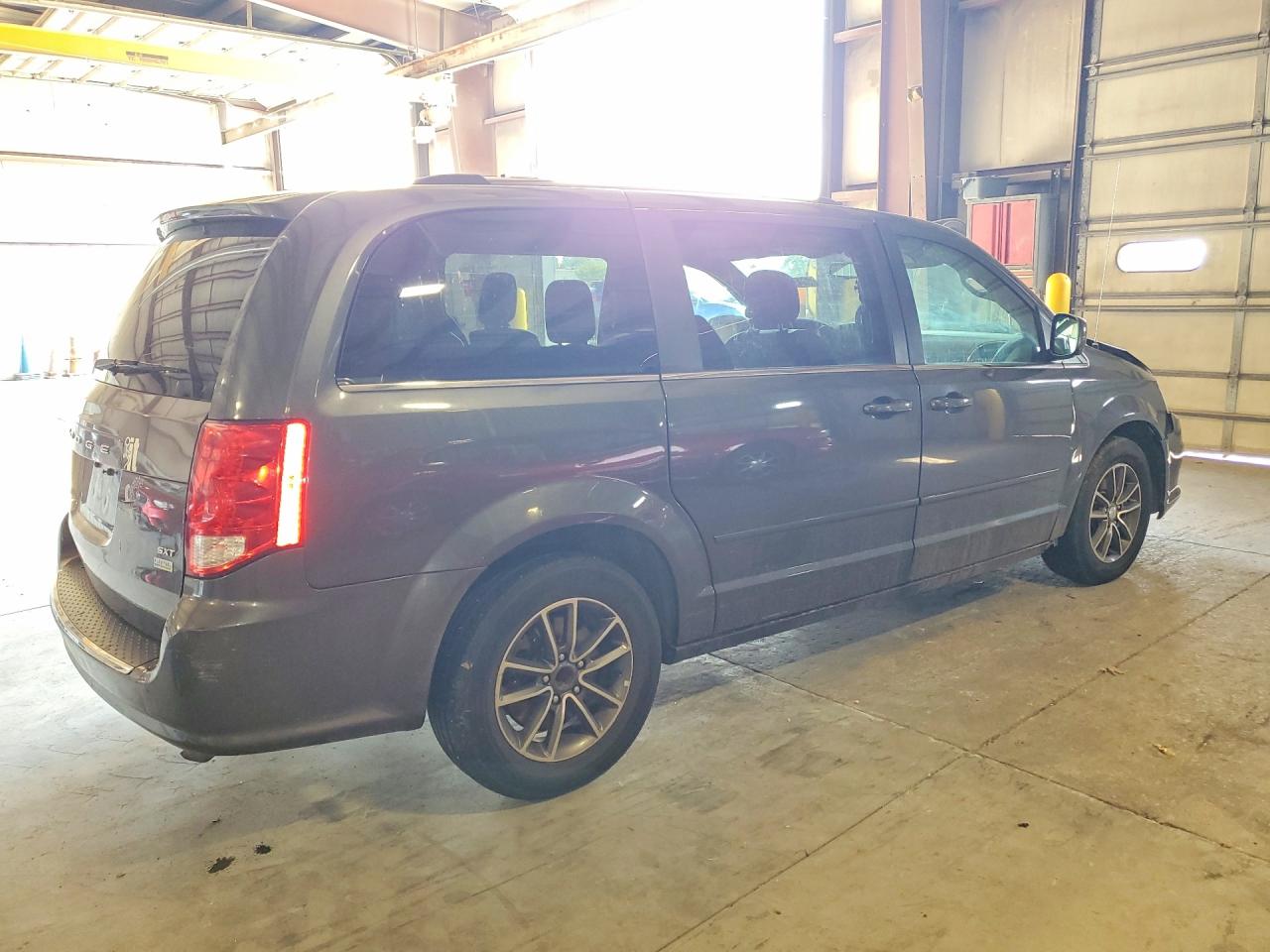 2C4RDGCG8HR858654 · 2017 DODGE GR CARAVAN · 3/13