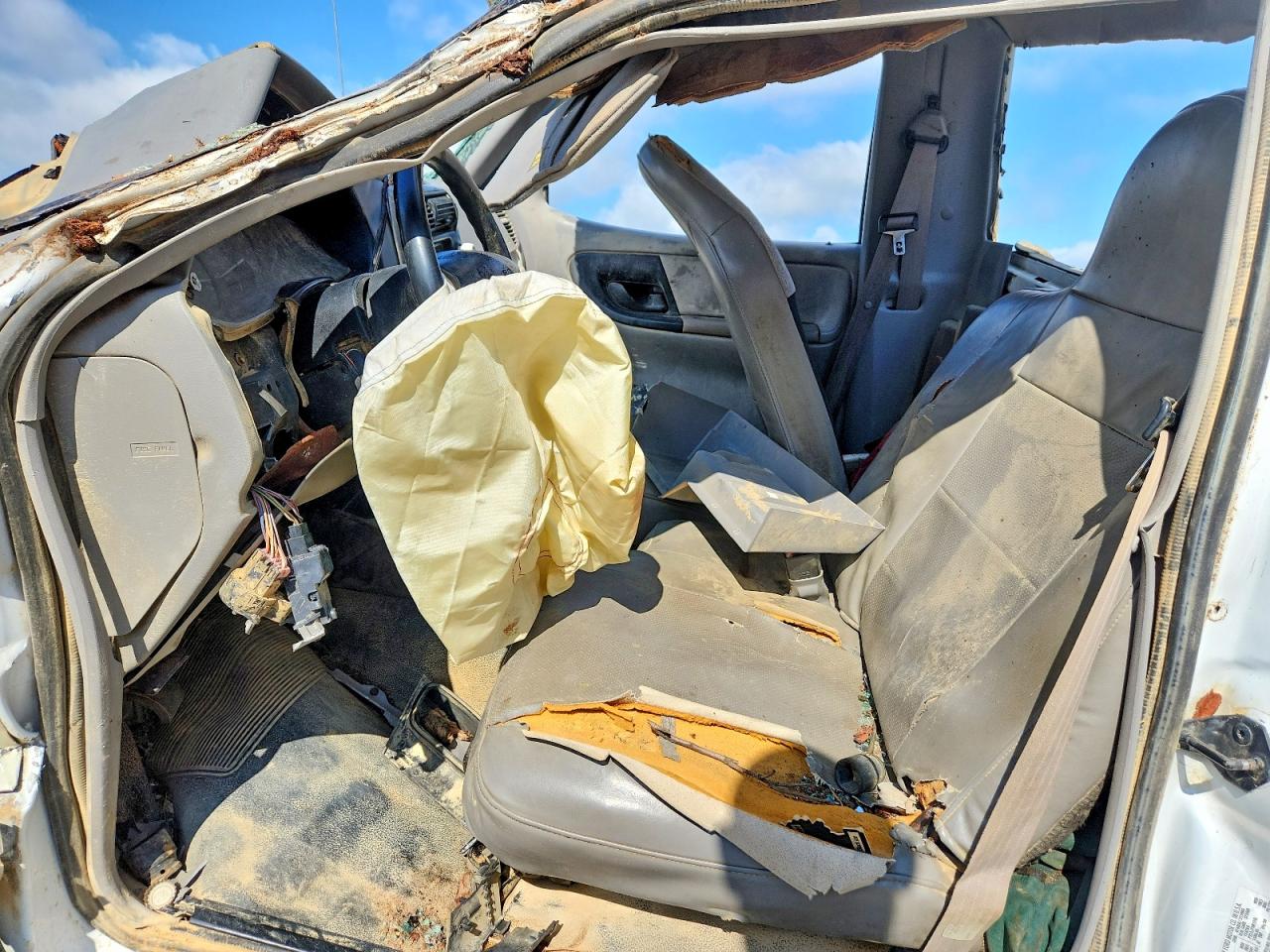 1FTYR10C1YTA26805 · 2000 FORD RANGER · 7/12