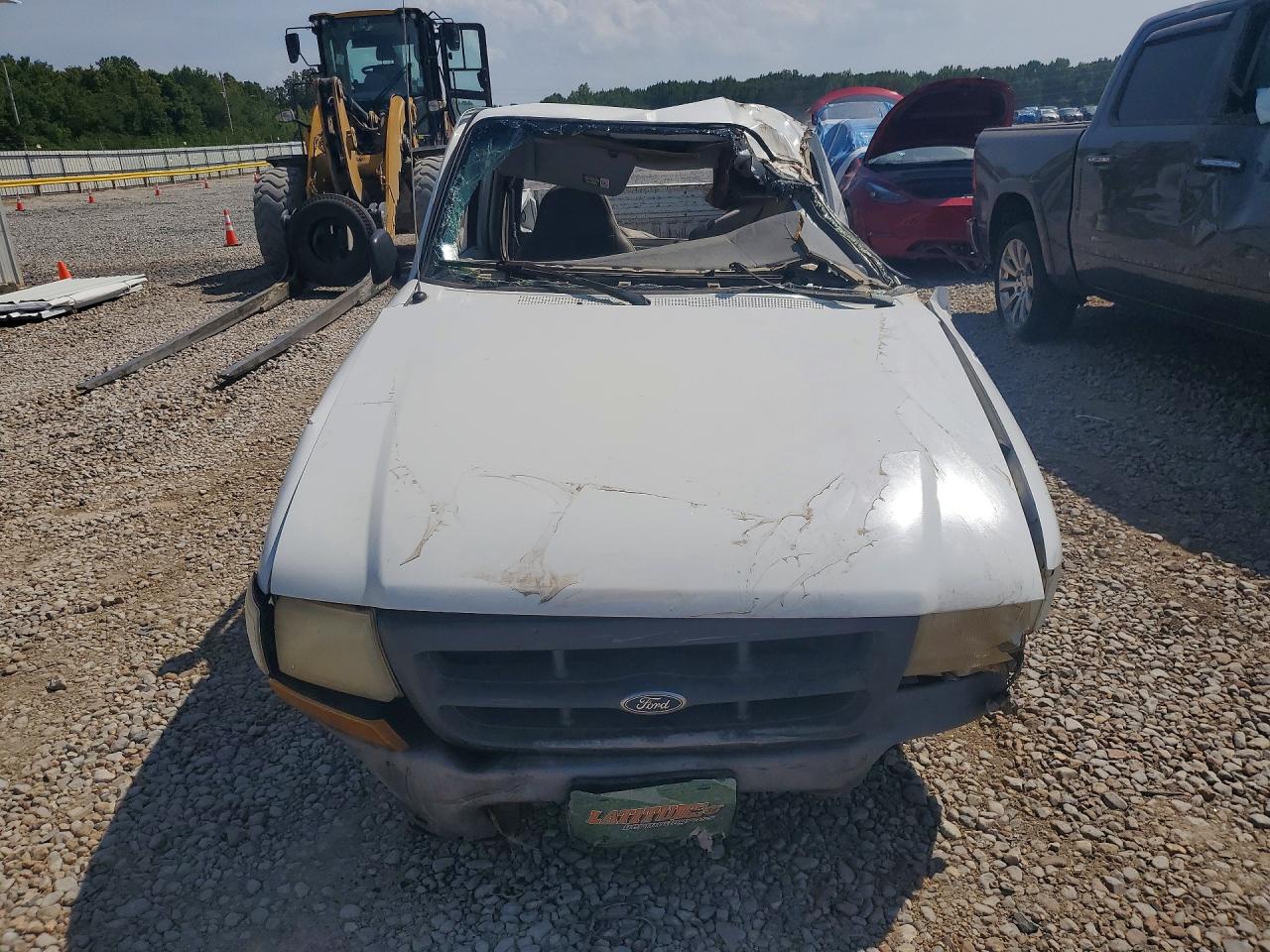 1FTYR10C1YTA26805 · 2000 FORD RANGER · 5/12