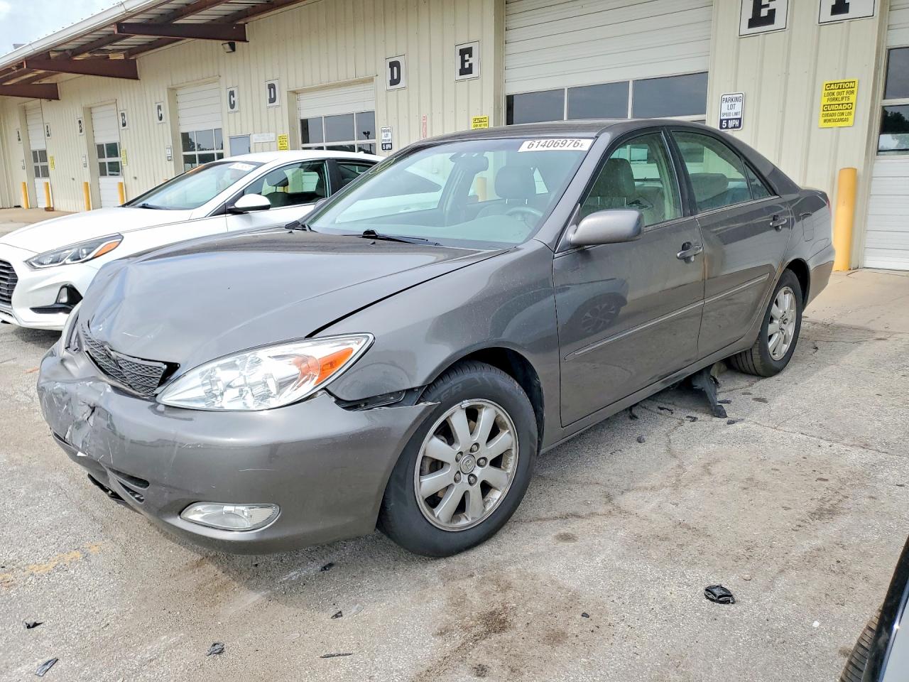4T1BE30K94U868778 · 2004 TOYOTA CAMRY