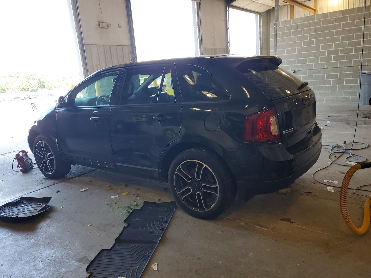 2FMDK3JC5EBA50173 · 2014 FORD EDGE · 2/13