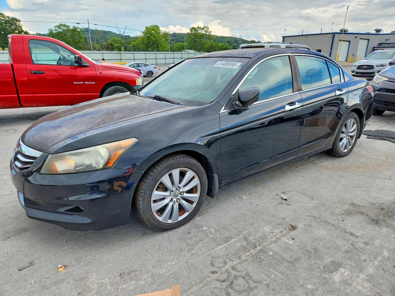 1HGCP3F80BA006032 · 2011 HONDA ACCORD