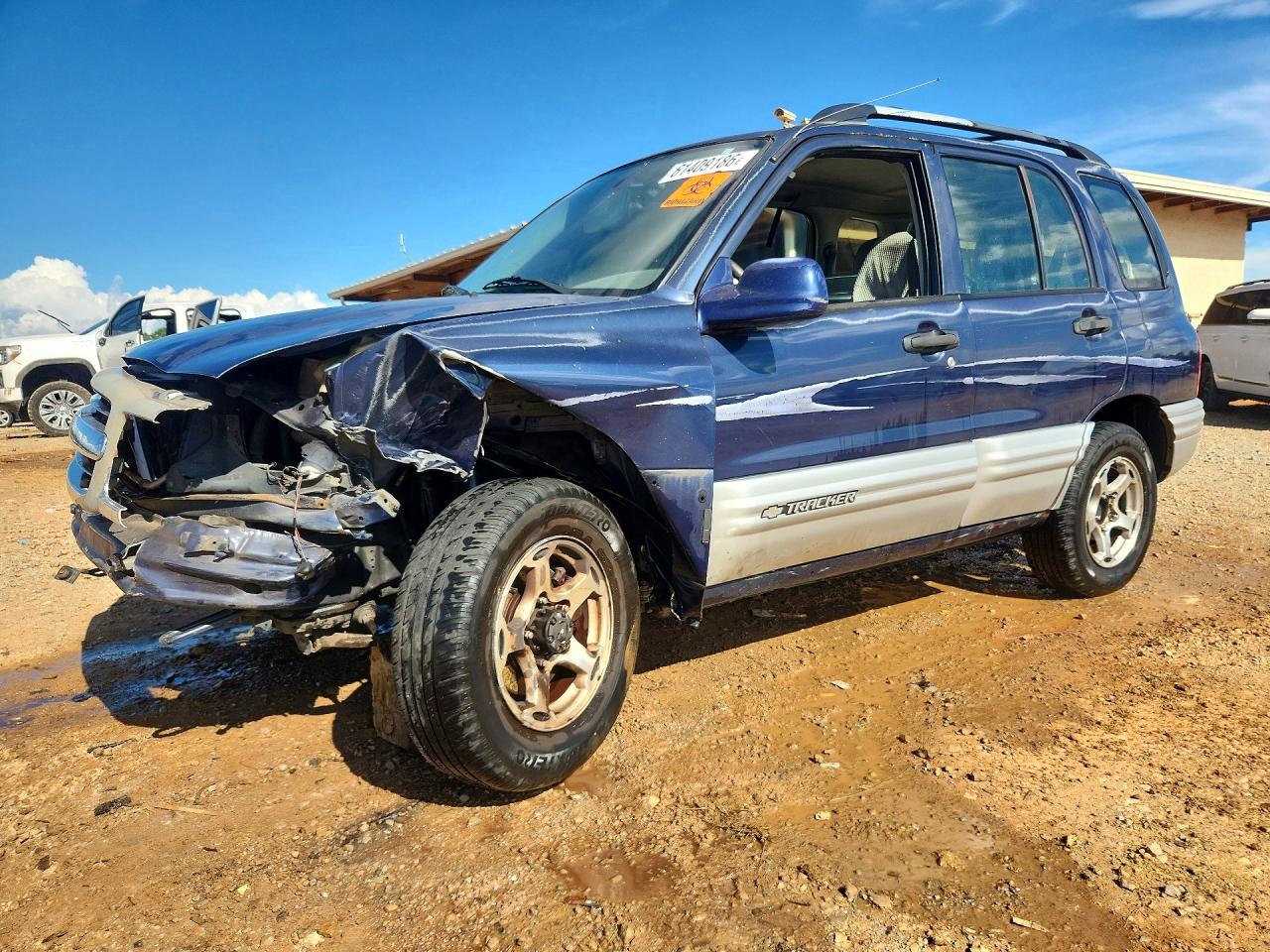 2001 CHEVROLET TRACKER