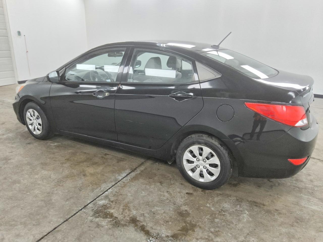 KMHCT4AE1GU060051 · 2016 HYUNDAI ACCENT · 2/12