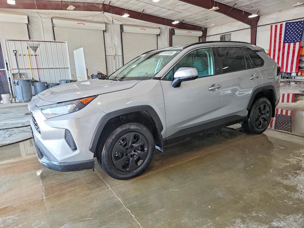 2T3G1RFV4LW117096 · 2020 TOYOTA RAV4