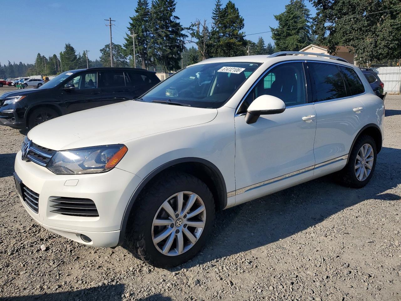WVGFF9BP5BD001384 · 2011 VOLKSWAGEN TOUAREG