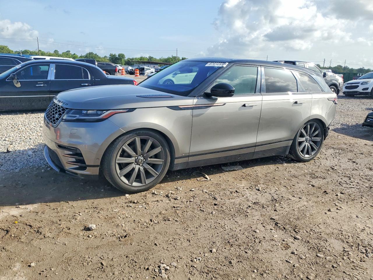 SALYL2RV6JA709301 · 2018 LAND ROVER RANGE ROVER VELAR
