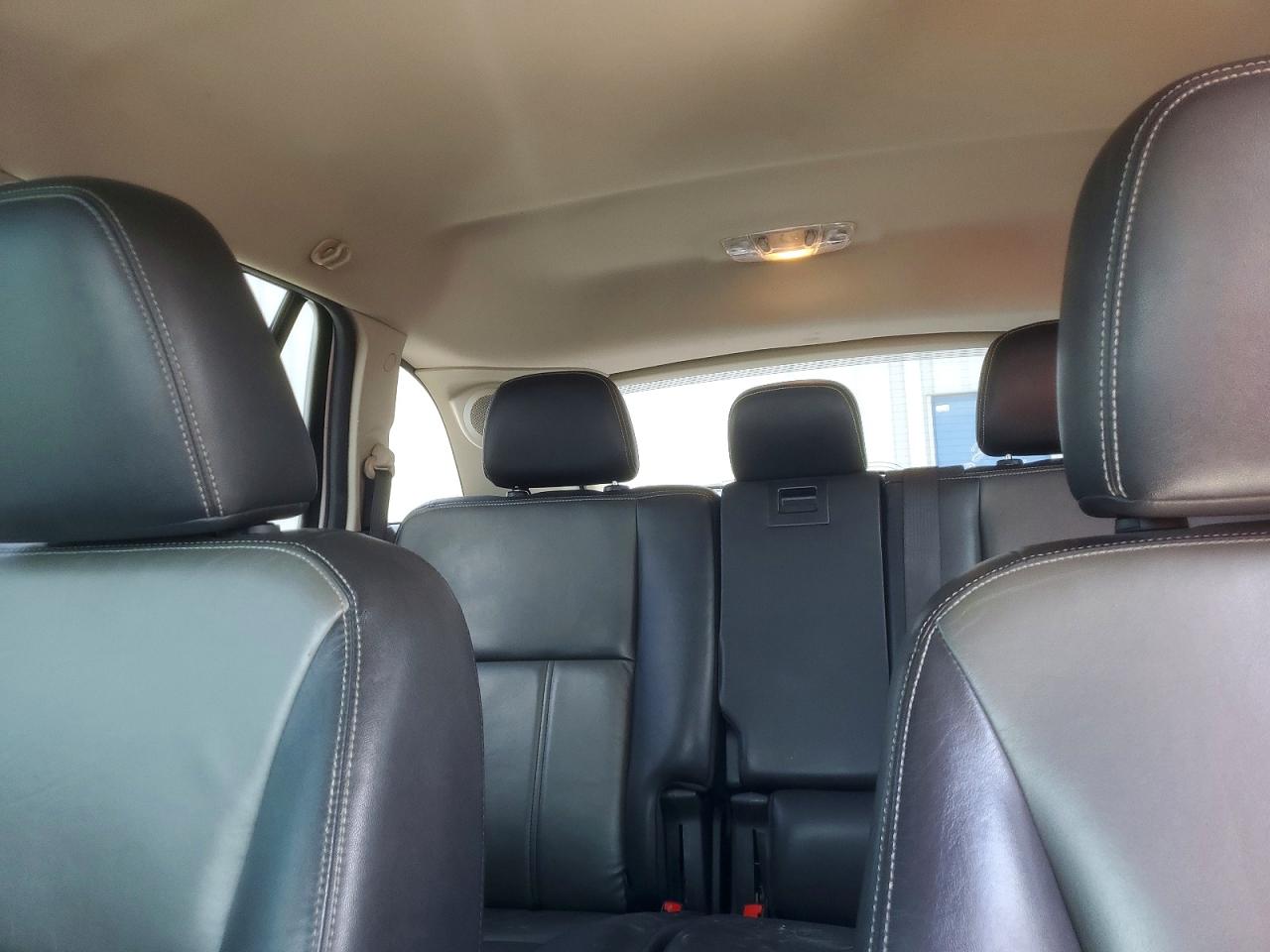 2FMDK3AK4BBA83832 · 2011 FORD EDGE · 10/14