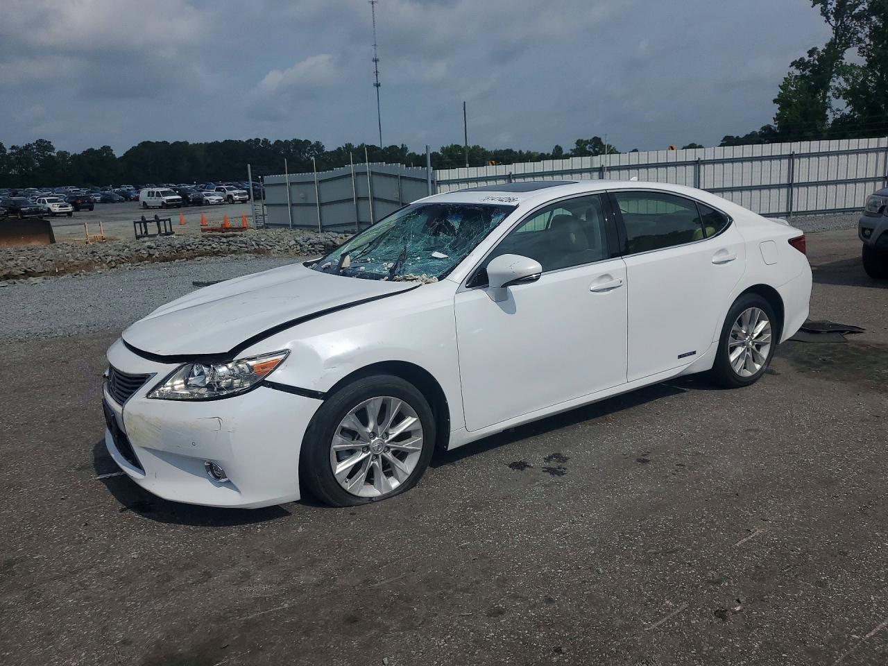 JTHBW1GG7E2045415 · 2014 LEXUS ES