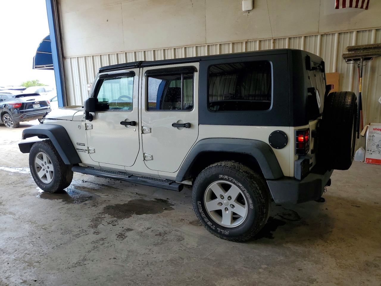 1J4BA3H19AL142538 · 2010 JEEP WRANGLER UNLIMITED · 2/13