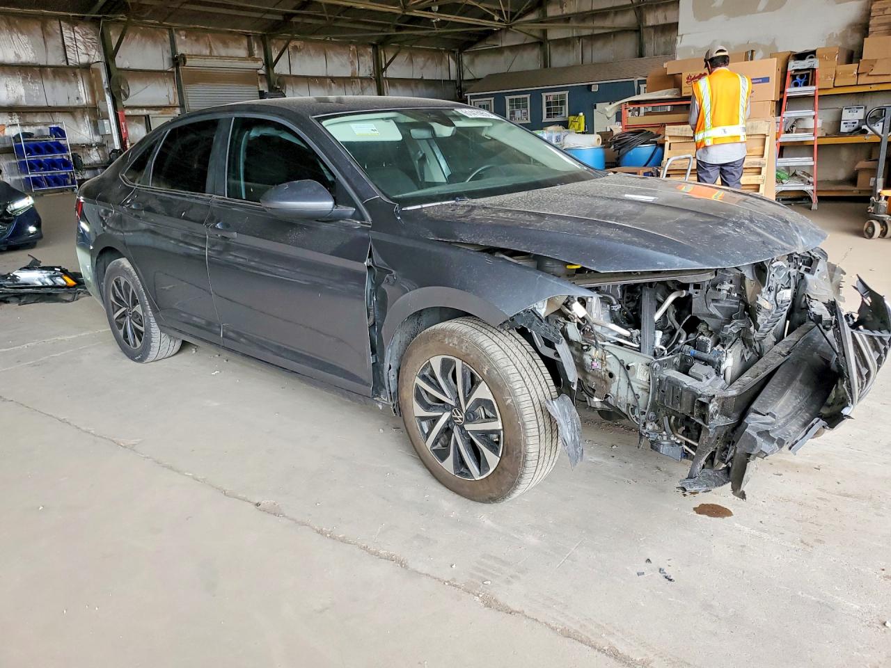 3VW5M7BU5RM022442 · 2024 VOLKSWAGEN JETTA · 4/13