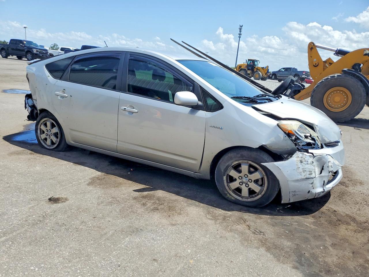 JTDKB20U177634582 · 2007 TOYOTA PRIUS · 4/12