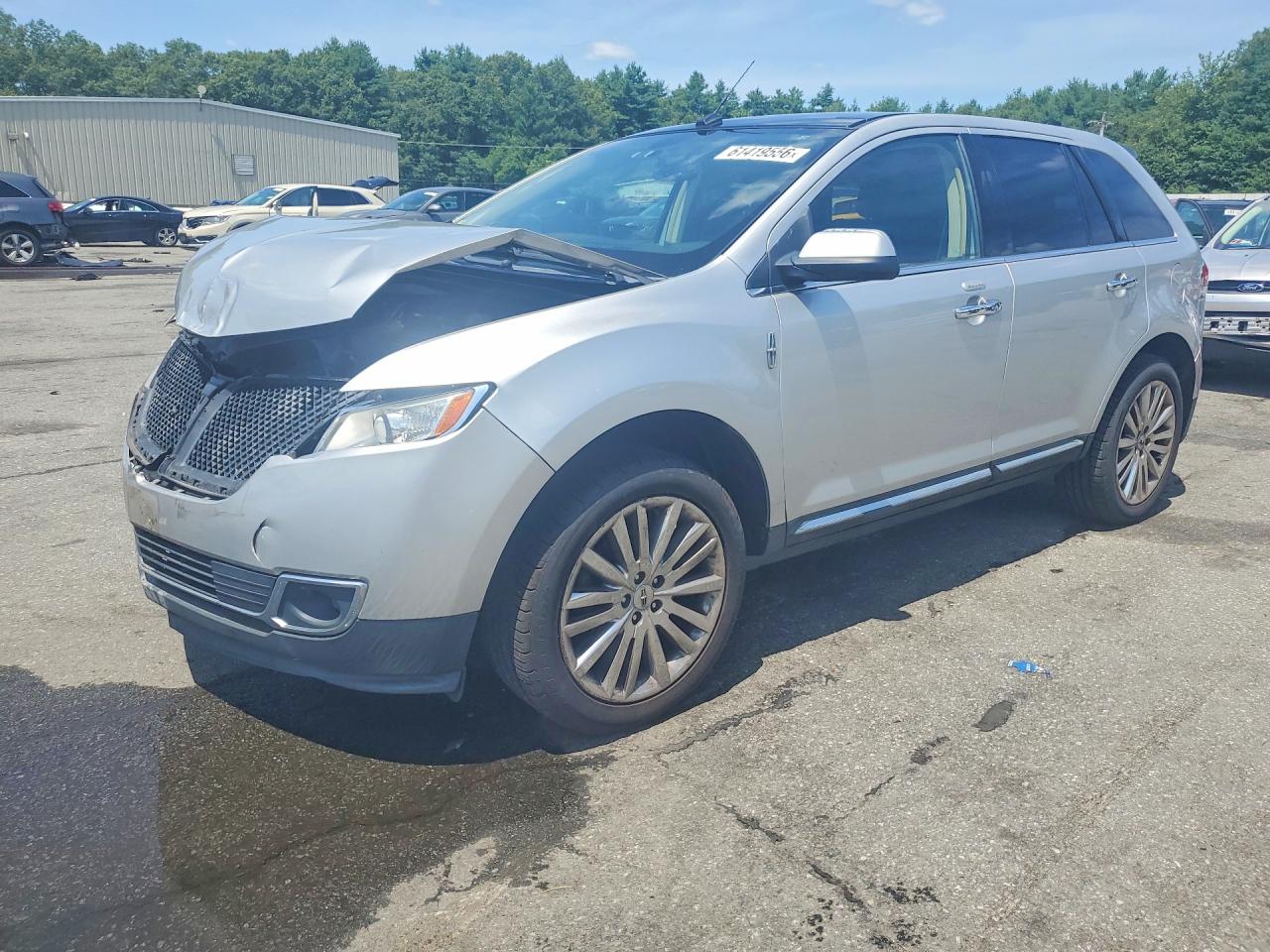 2LMDJ6JK6BBJ28441 · 2011 LINCOLN MKX