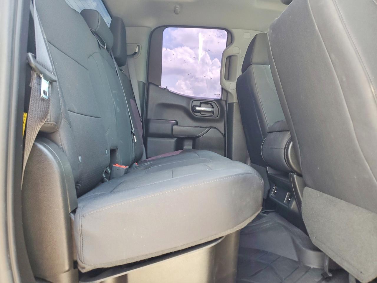 1GCRWBEH5KZ288953 · 2019 CHEVROLET SILVERADO · 10/12