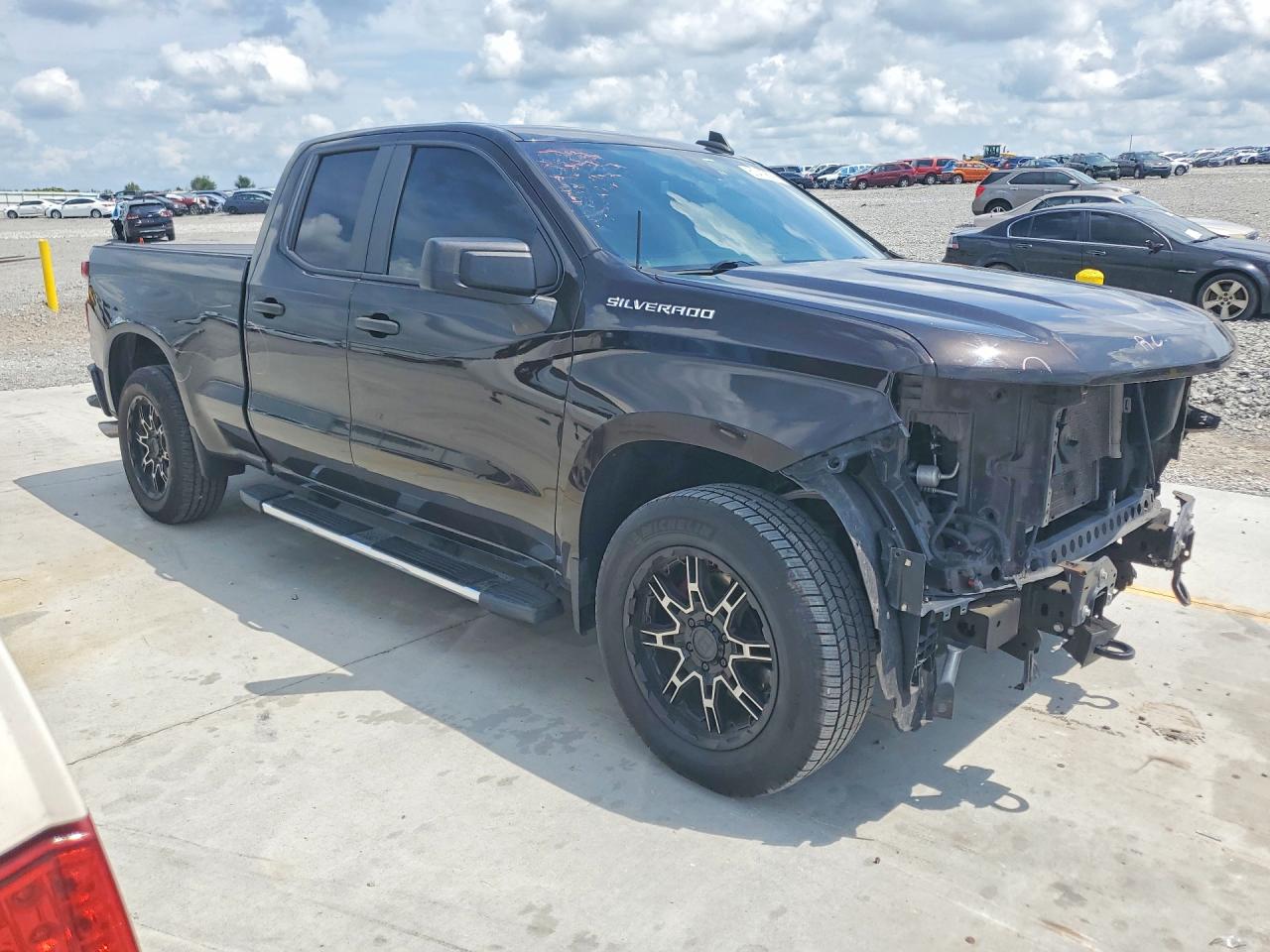 1GCRWBEH5KZ288953 · 2019 CHEVROLET SILVERADO · 4/12