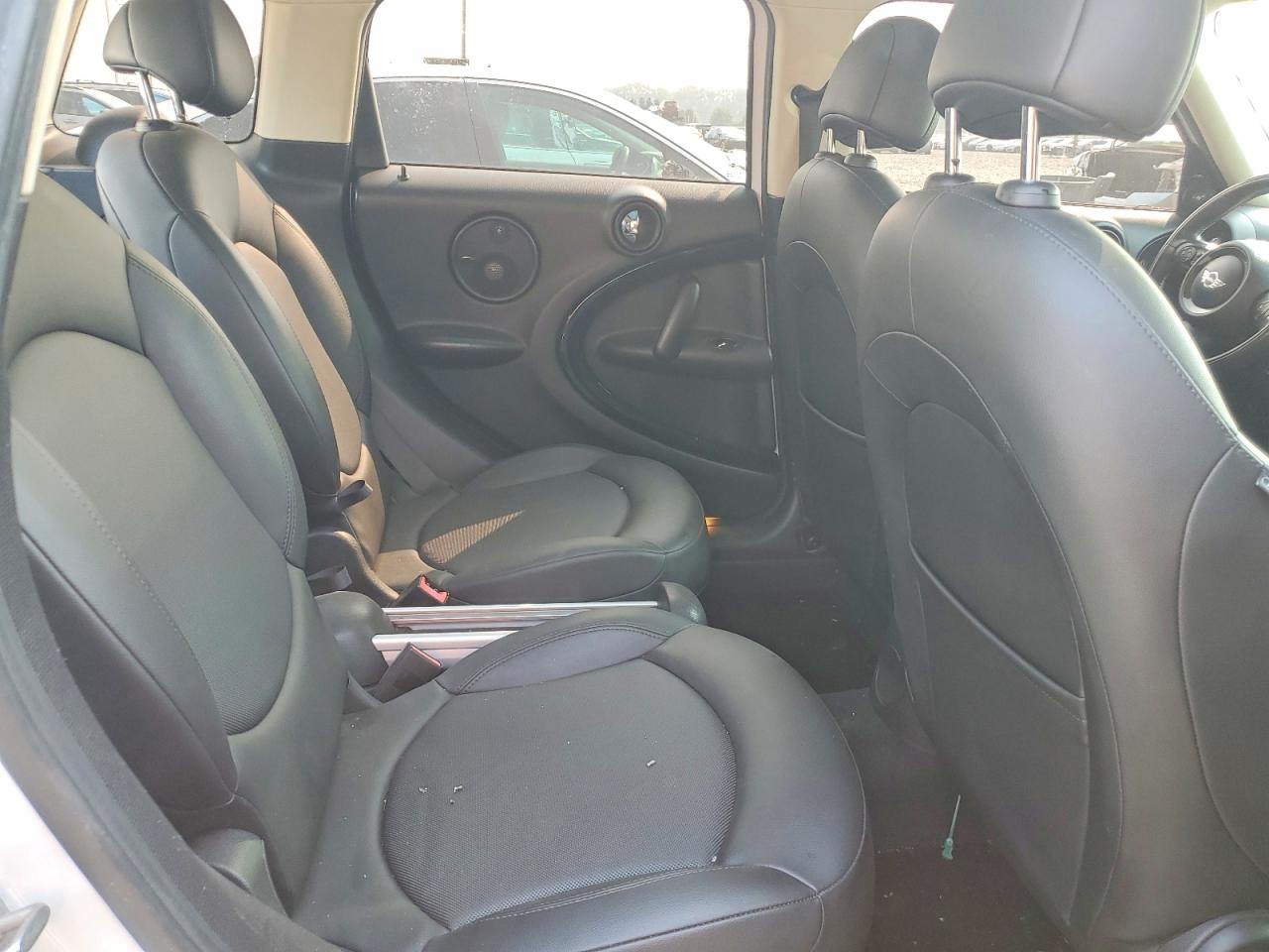 WMWZB3C56BWM29294 · 2011 MINI COOPER · 10/12