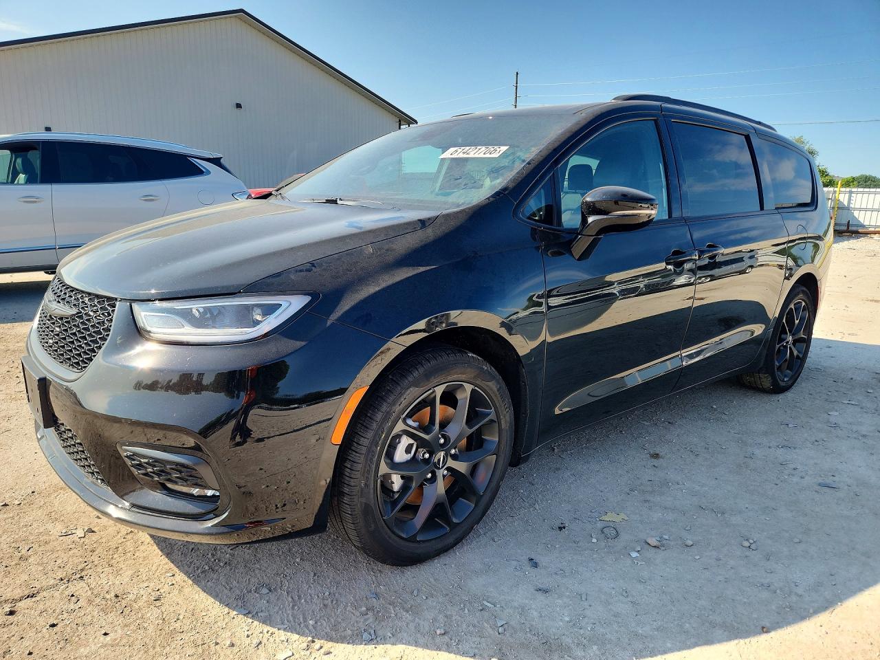 2C4RC3BG4RR134832 · 2024 CHRYSLER PACIFICA