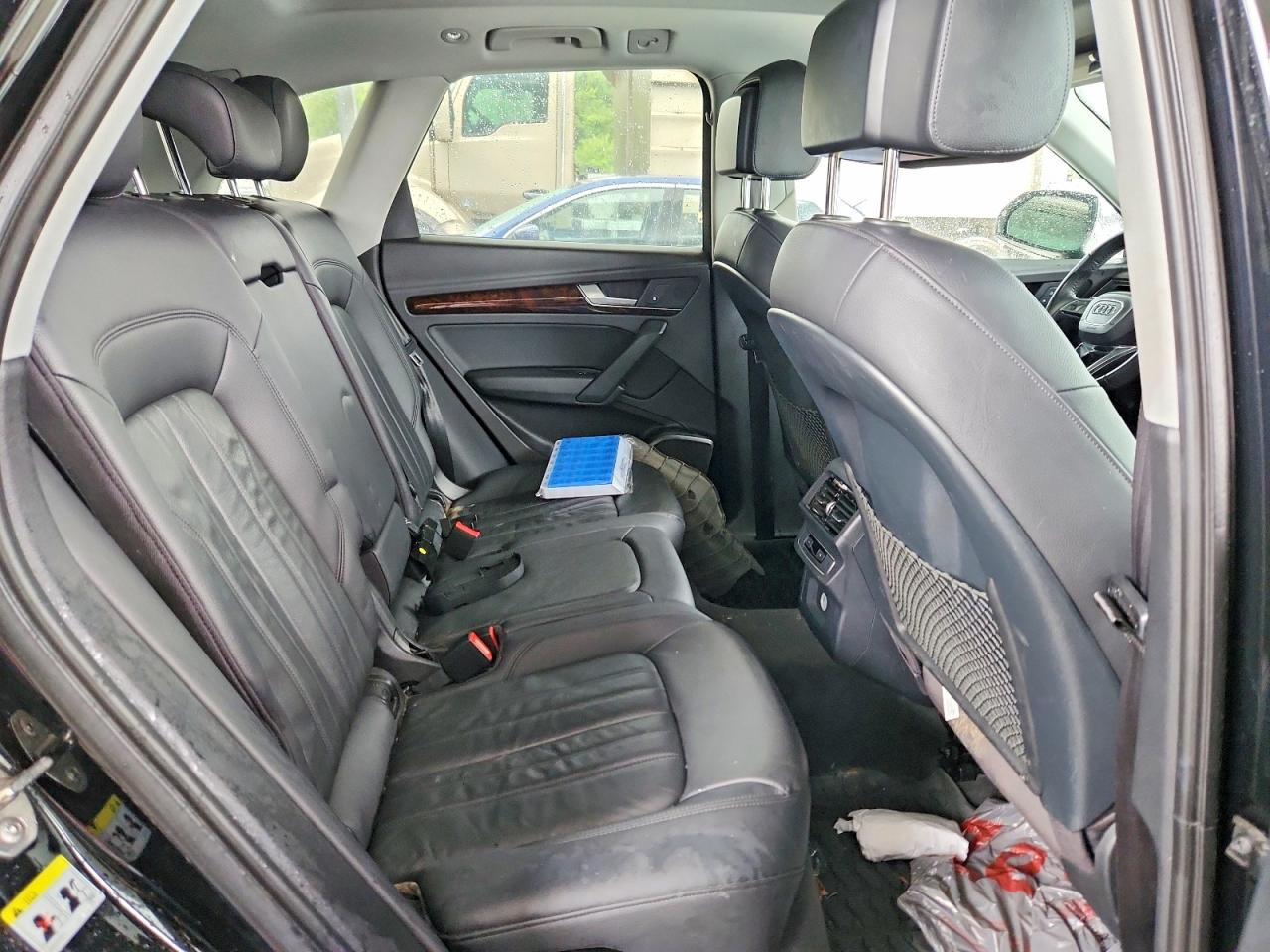 WA1ANAFY9J2023107 · 2018 AUDI Q5 · 11/13
