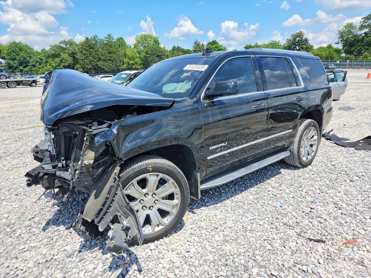 1GKS2CKJ4JR340389 · 2018 GMC YUKON