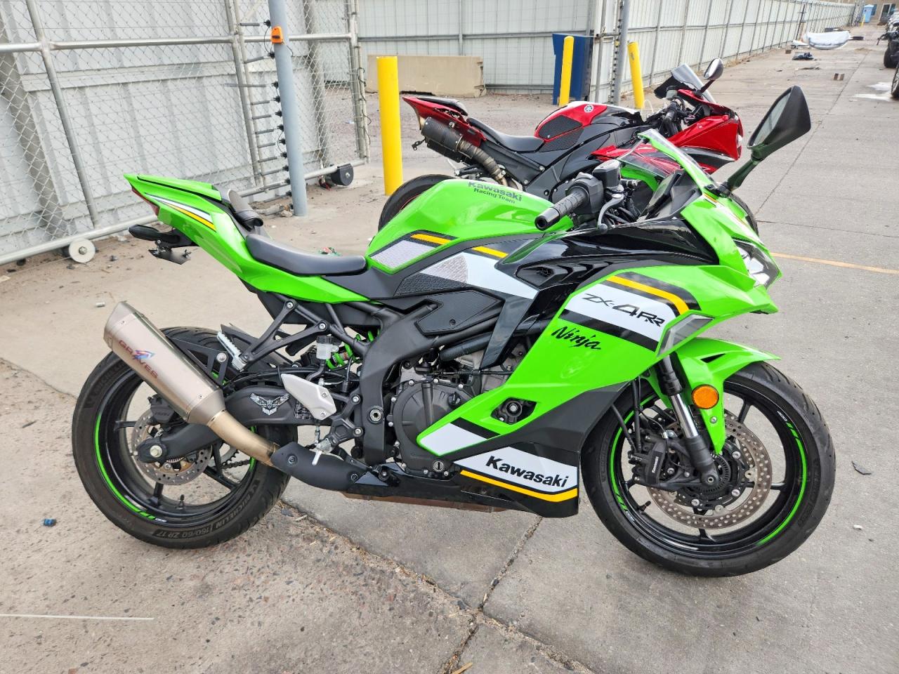 ML5ZXCS1XSDA42355 · 2025 KAWASAKI ZX400