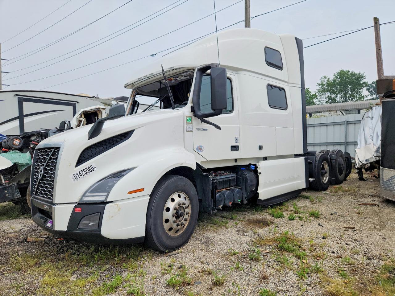 4V4NC9EH2RN340237 · 2024 VOLVO VN
