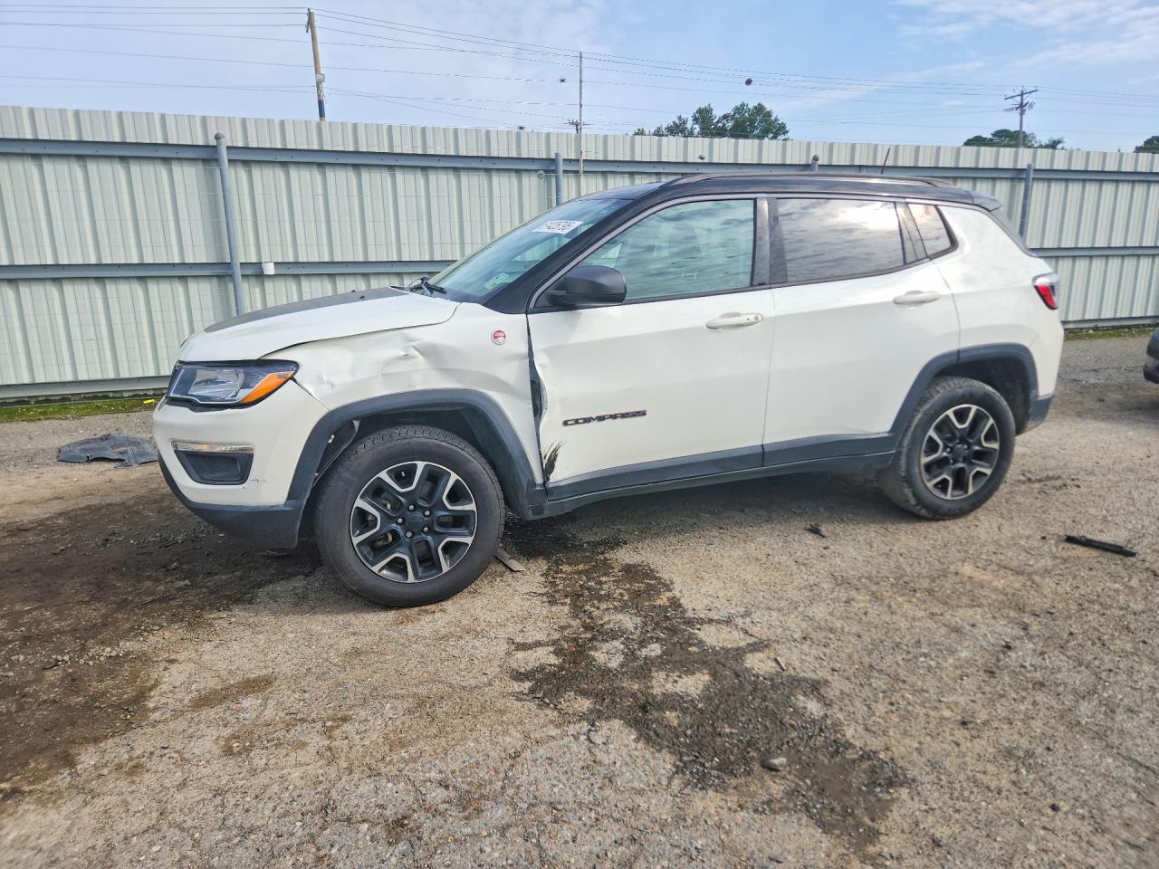 3C4NJDDB4MT571733 · 2021 JEEP COMPASS