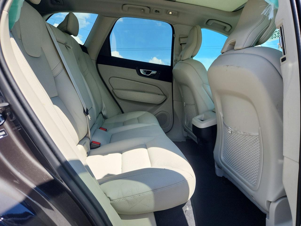 YV4L12RL9R1924458 · 2024 VOLVO XC60 · 11/13