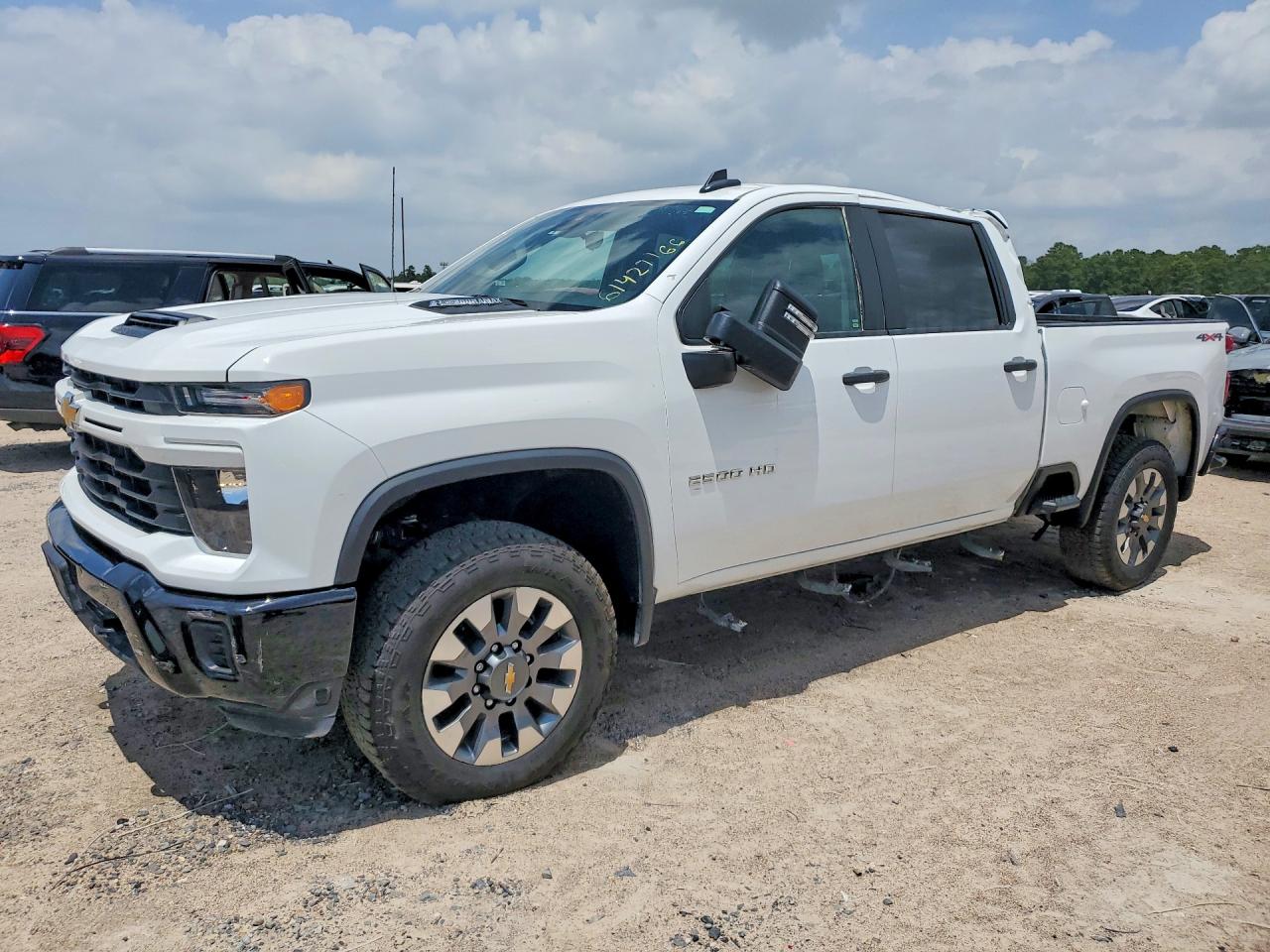 2GC4YMEY6R1249677 · 2024 CHEVROLET SILVERADO