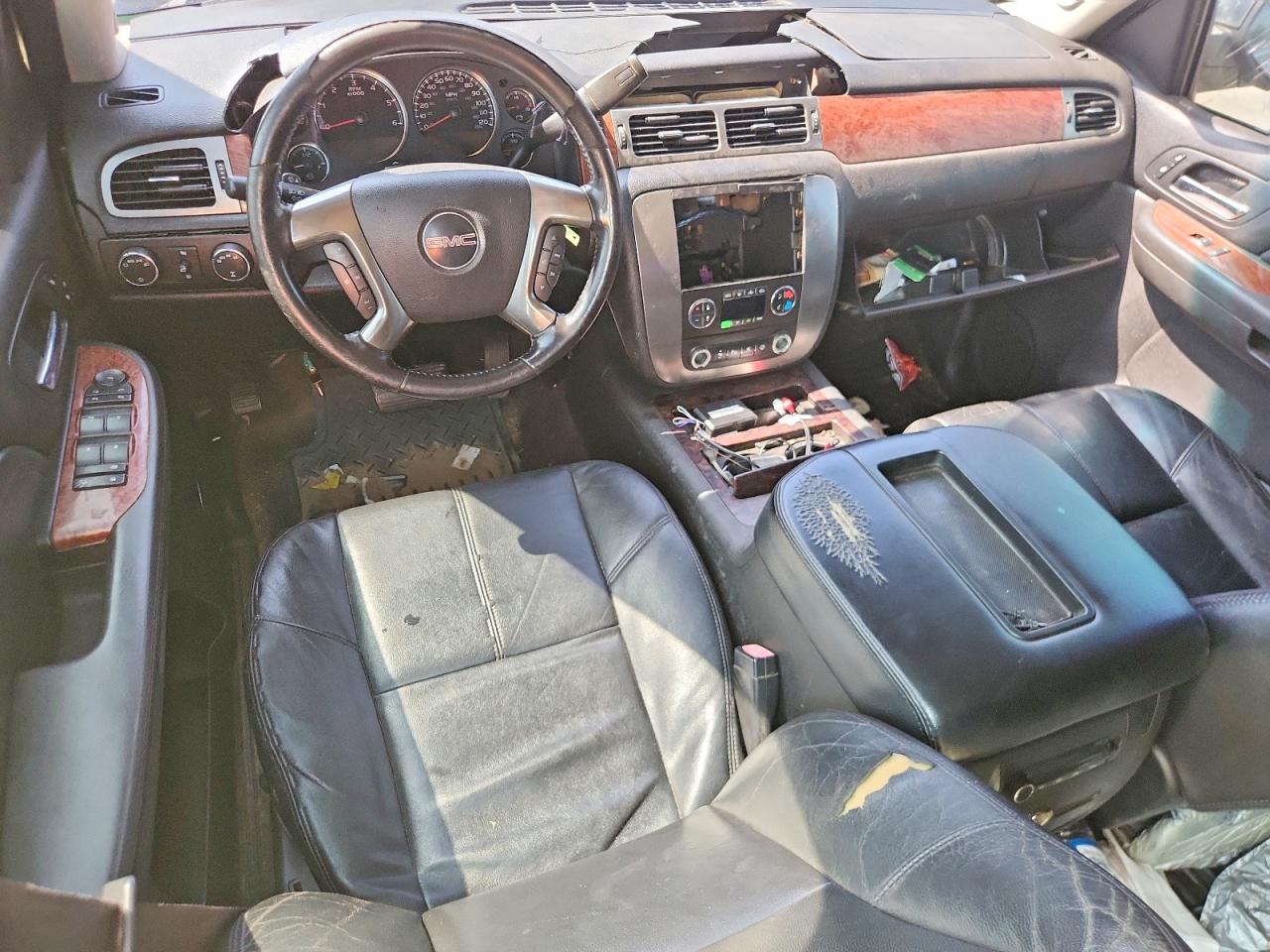 3GTEK13M27G543666 · 2007 GMC NEW SIERRA · 8/12