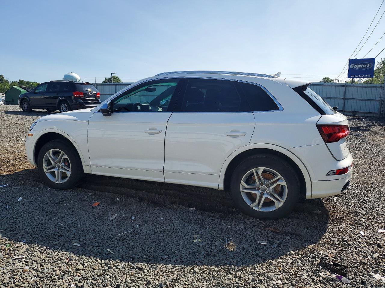 WA1A4AFYXJ2185105 · 2018 AUDI SQ5 · 2/13