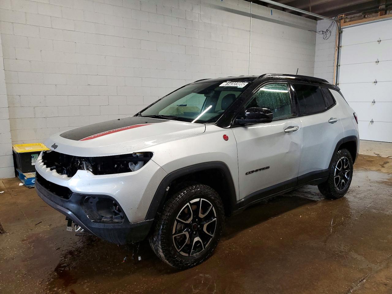 3C4NJDDNXST590374 · 2025 JEEP COMPASS