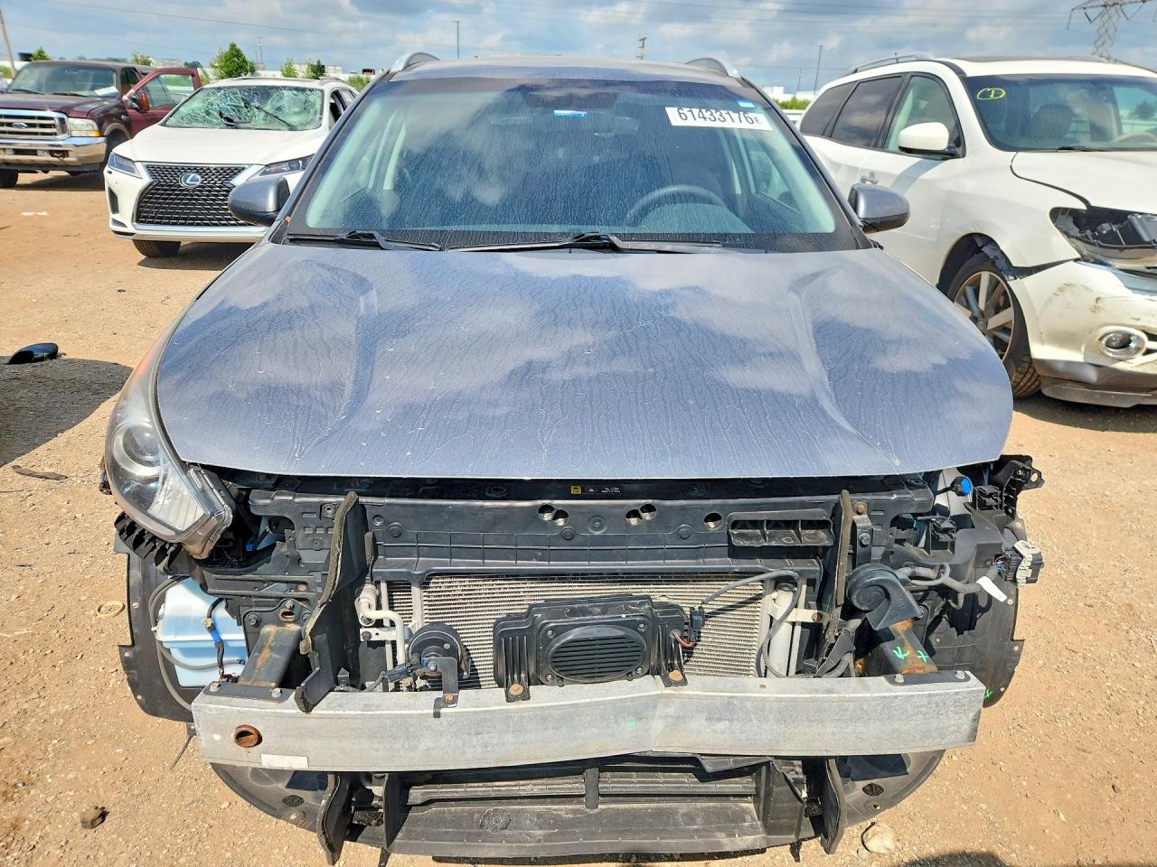 KNDCB3LC7J5202157 · 2018 KIA NIRO · 5/14