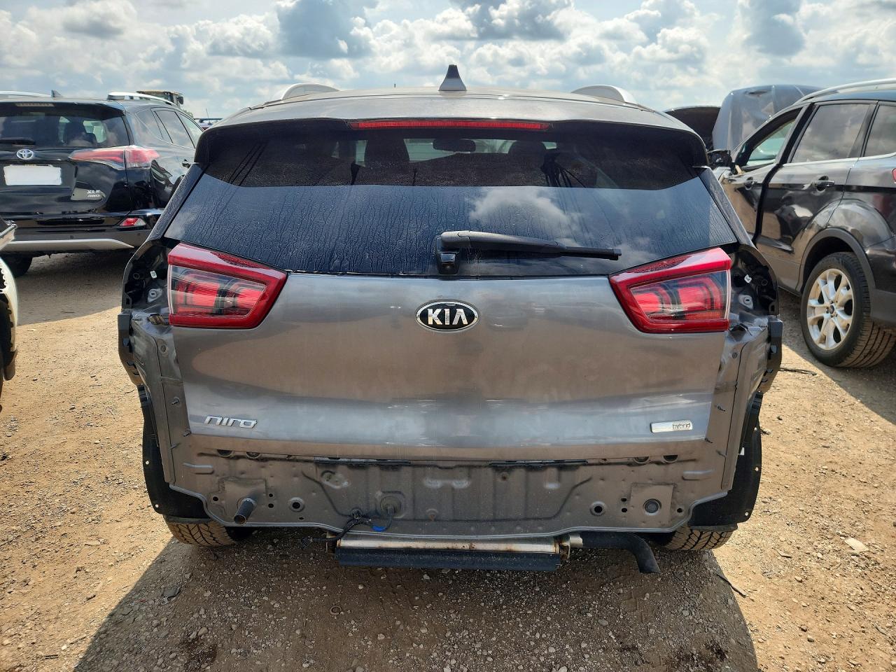 KNDCB3LC7J5202157 · 2018 KIA NIRO · 6/14