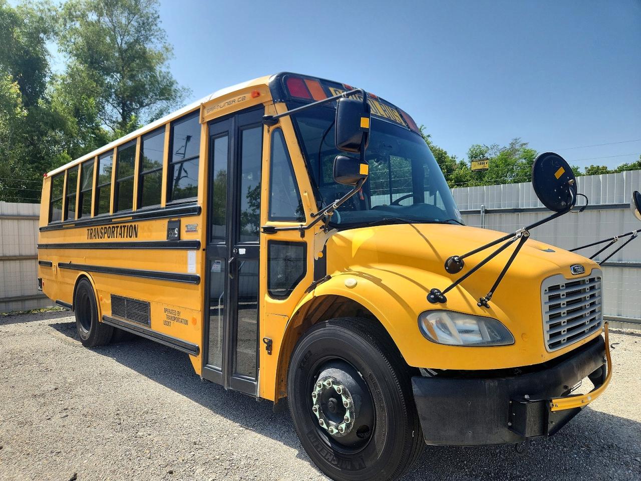 2011 THOMAS SAF-T-LINER C2