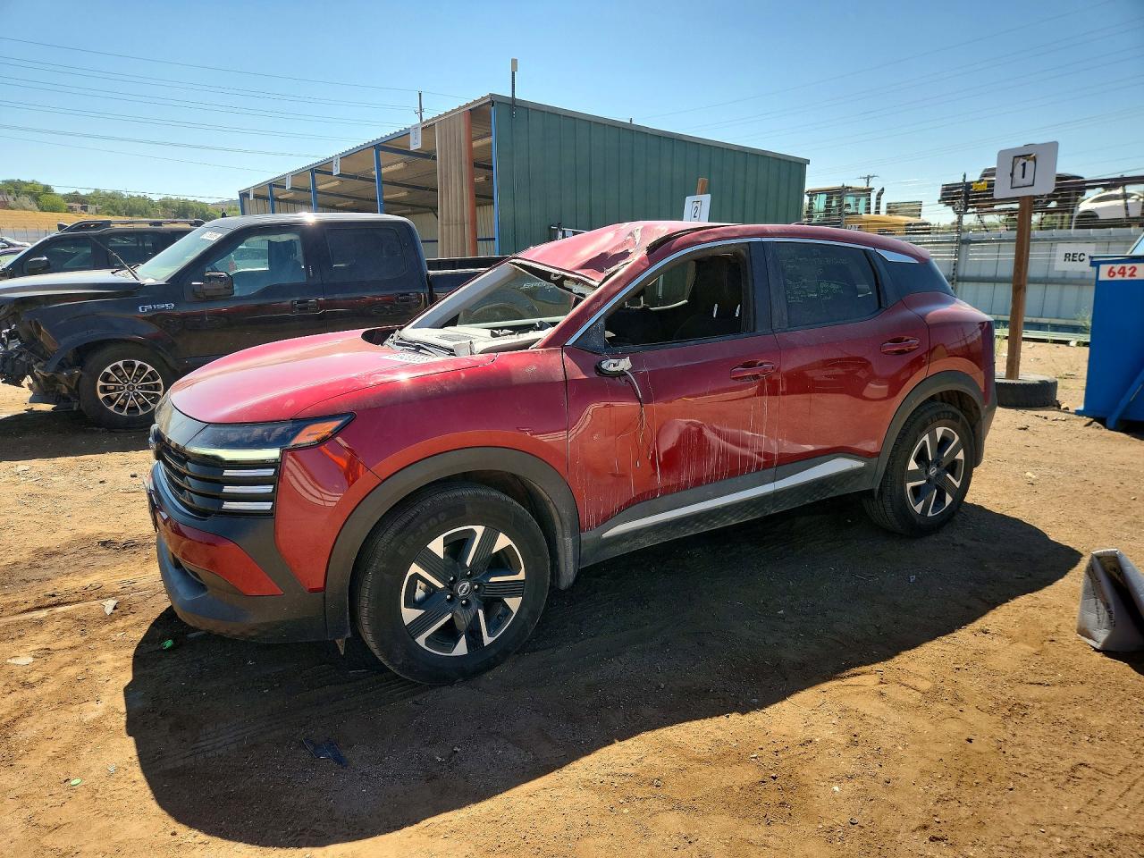 3N8AP6CB8SL376259 · 2025 NISSAN KICKS